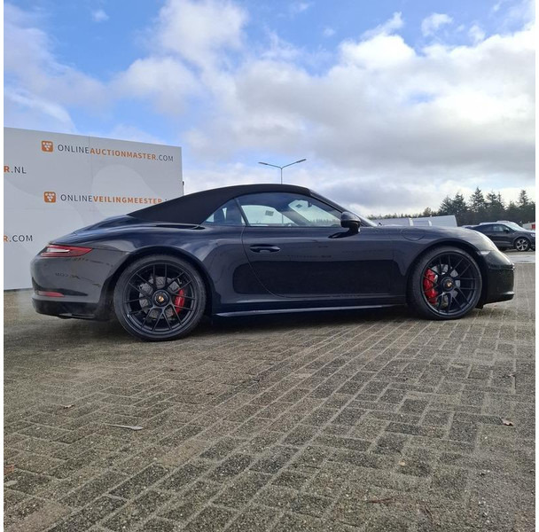Porsche 911 Cabrio 3.0 Carrera 4 GTS - Auto: pilt 4 Porsche 911 Cabrio 3.0 Carrera 4 GTS - Auto: pilt 4