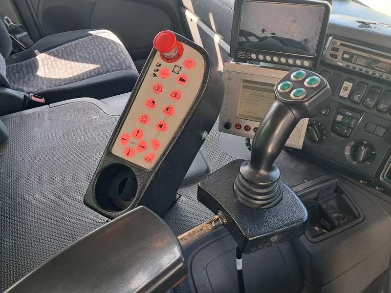 Scania P 280 B 6X2*4 - Prügiauto: pilt 5 Scania P 280 B 6X2*4 - Prügiauto: pilt 5