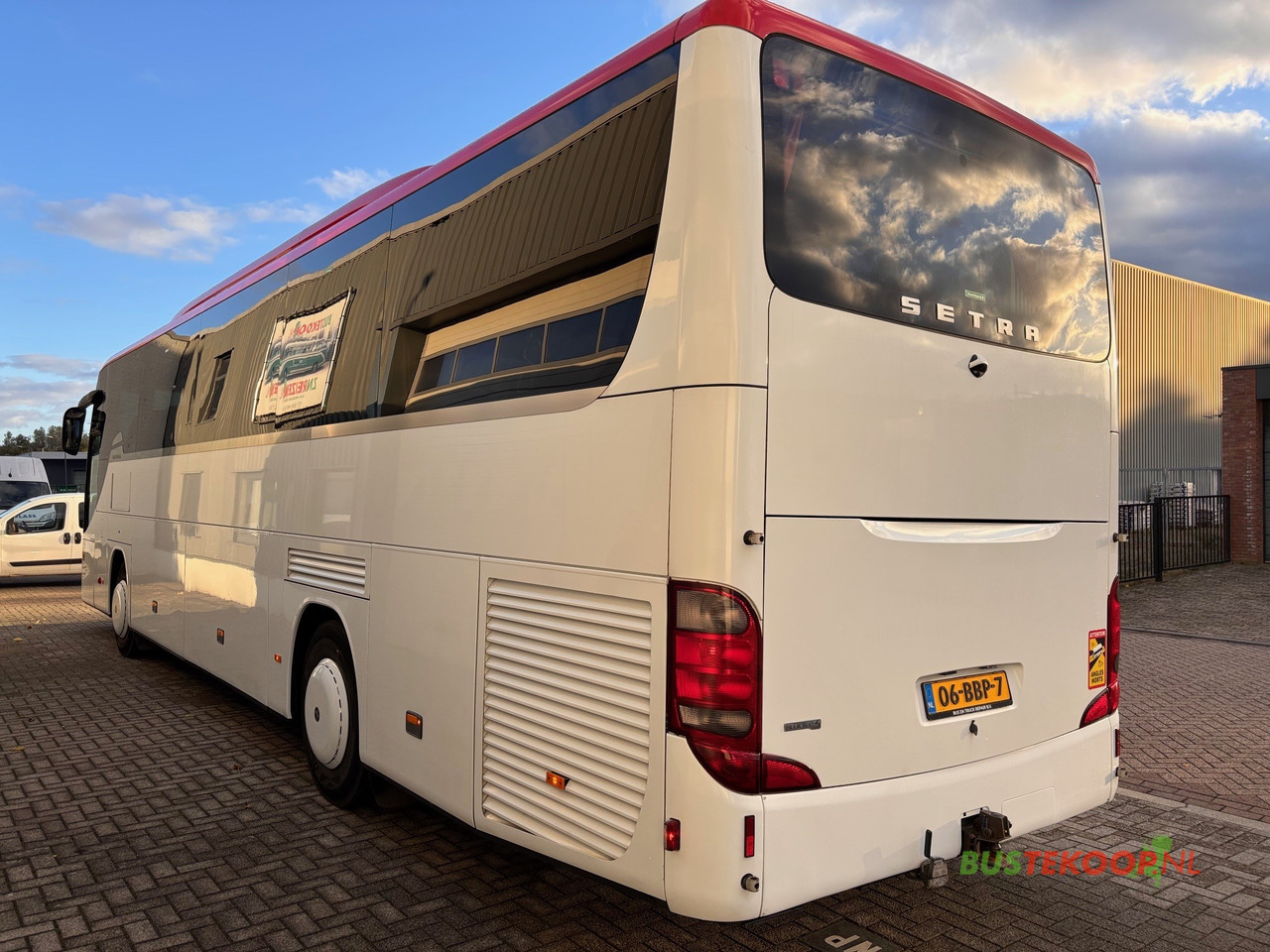 SETRA S 415GT-HD - Kaugsõidu buss: pilt 4 SETRA S 415GT-HD - Kaugsõidu buss: pilt 4