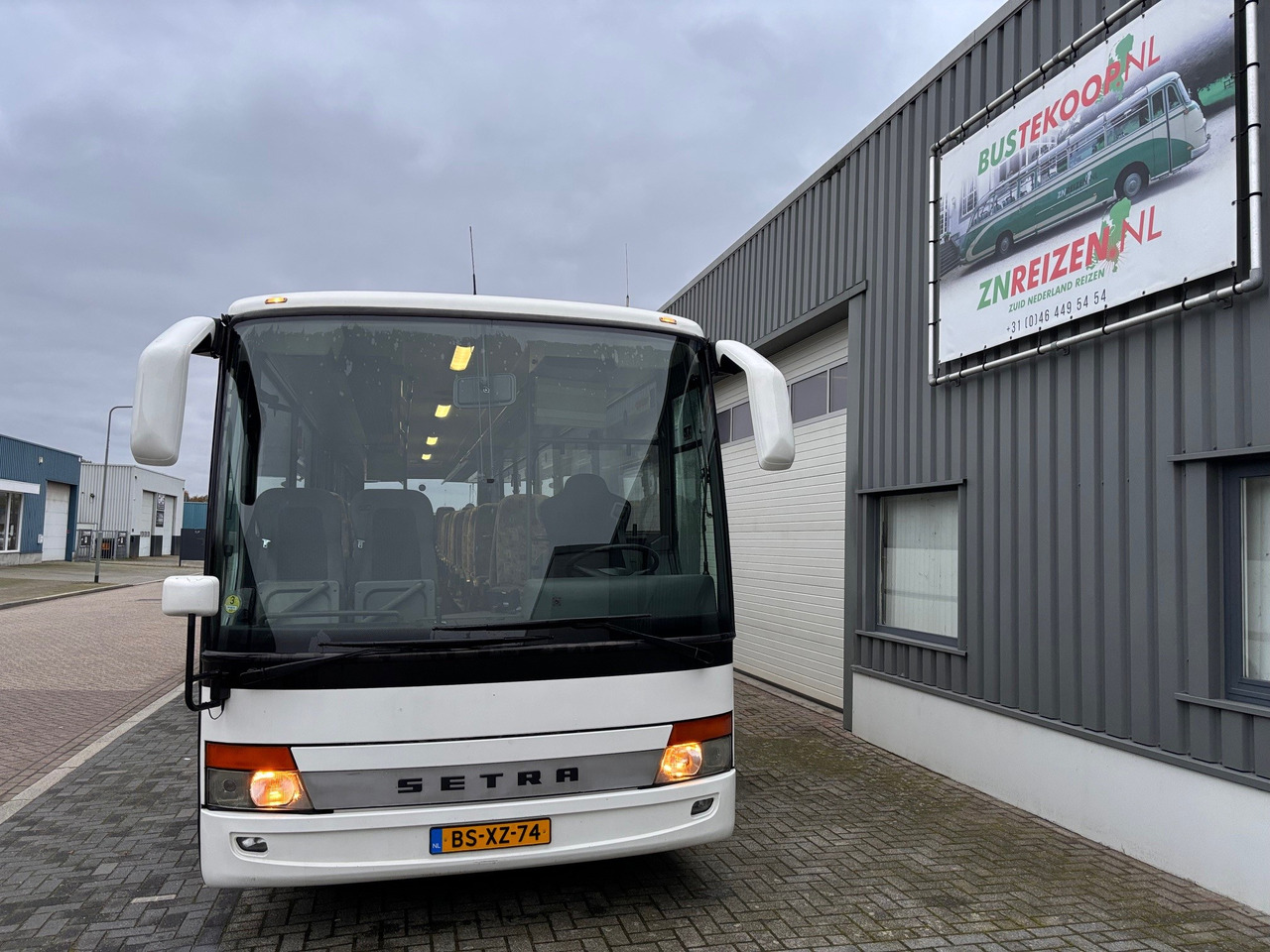 SETRA S317UL met 63 pl. en airconditioning S317GT - Kaugsõidu buss: pilt 2 SETRA S317UL met 63 pl. en airconditioning S317GT - Kaugsõidu buss: pilt 2