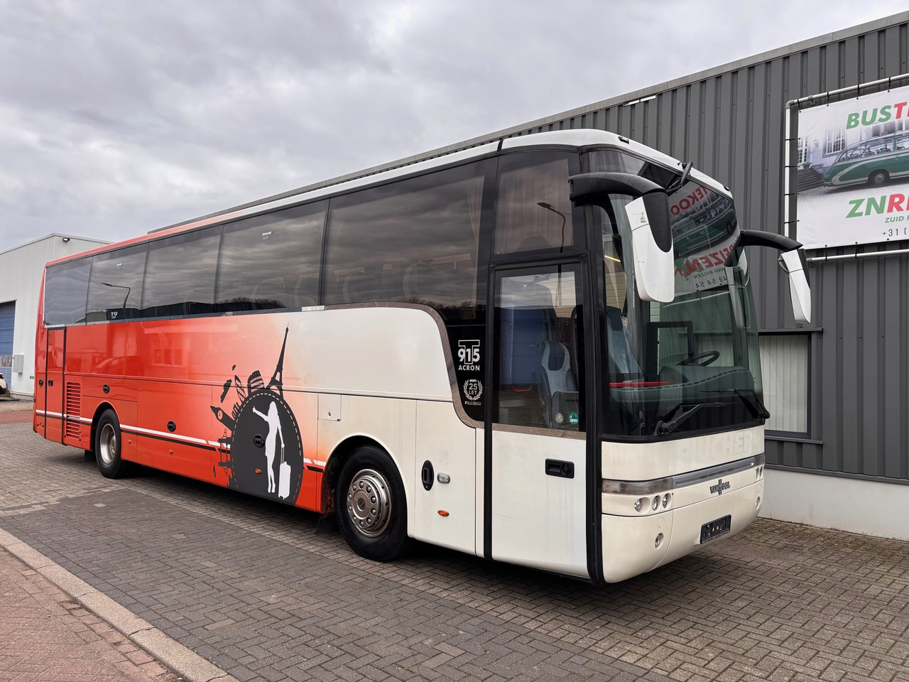 Vanhool T915 Acron Euro 5 - Kaugsõidu buss: pilt 1 Vanhool T915 Acron Euro 5 - Kaugsõidu buss: pilt 1