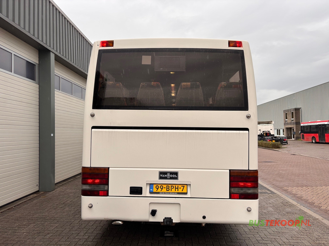 Vanhool T915 CL, 51 Places and toilet - Maakonnaliini buss: pilt 5 Vanhool T915 CL, 51 Places and toilet - Maakonnaliini buss: pilt 5