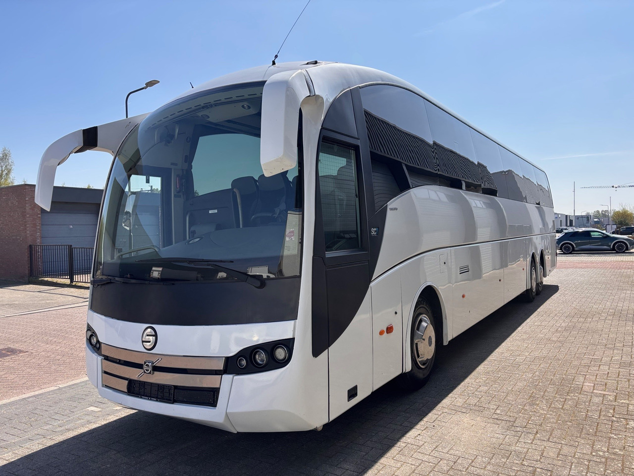 Volvo B11R SUNSUNDEGUI SC7, Euro 6. - Kaugsõidu buss: pilt 3 Volvo B11R SUNSUNDEGUI SC7, Euro 6. - Kaugsõidu buss: pilt 3