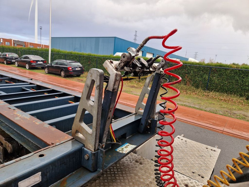 LAG O-3-39 LT2 / HIGH CUBE / 45FT - Konteinerveduk/ Tõstukiga poolhaagis: pilt 2 LAG O-3-39 LT2 / HIGH CUBE / 45FT - Konteinerveduk/ Tõstukiga poolhaagis: pilt 2