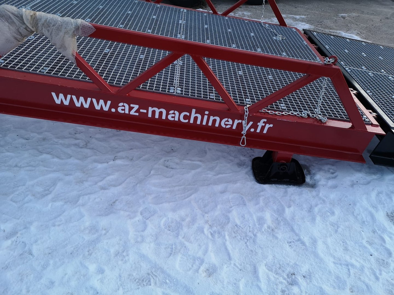Uus Laadimisramp Loading Ramp with with electric tilting bridge -  AZ RAMP - STAR- 15T-ZR-E. 15 ton capacity: pilt 7
