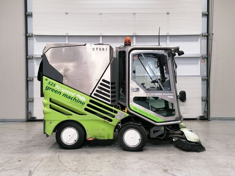 Tänavapühkimismasin Used Street sweeper GREEN MACHINE - 525 HI-SPEED: pilt 6