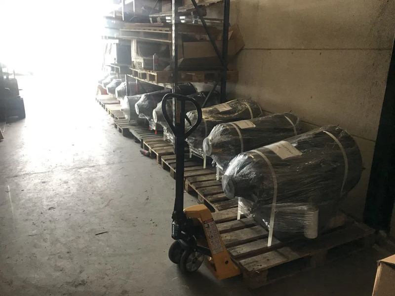 Volvo PT1563 22688 - Käigukast - Liigendkallur: pilt 5 Volvo PT1563 22688 - Käigukast - Liigendkallur: pilt 5