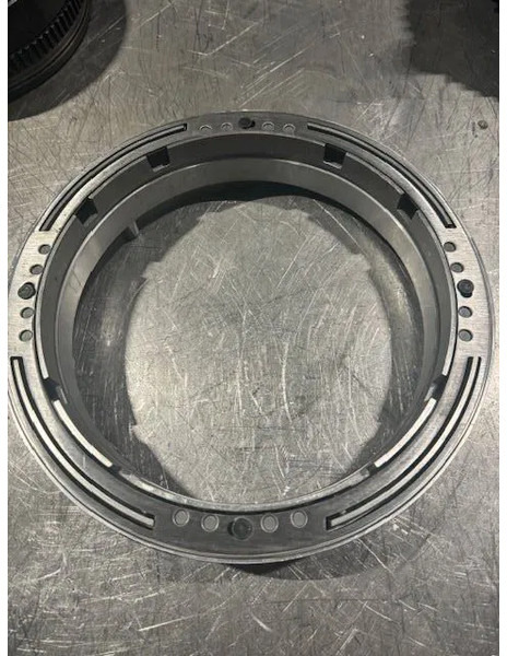 Volvo Piston B2, B3 and cylinder, PT1560, 1860, 1660, 1562, 1862, 1760,1761, 1761A, 1563, 1863, 1509, 2519, 2529, - Käigukast: pilt 4 Volvo Piston B2, B3 and cylinder, PT1560, 1860, 1660, 1562, 1862, 1760,1761, 1761A, 1563, 1863, 1509, 2519, 2529, - Käigukast: pilt 4