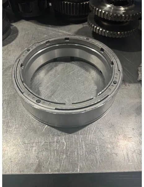 Volvo Piston B2, B3 and cylinder, PT1560, 1860, 1660, 1562, 1862, 1760,1761, 1761A, 1563, 1863, 1509, 2519, 2529, - Käigukast: pilt 3 Volvo Piston B2, B3 and cylinder, PT1560, 1860, 1660, 1562, 1862, 1760,1761, 1761A, 1563, 1863, 1509, 2519, 2529, - Käigukast: pilt 3