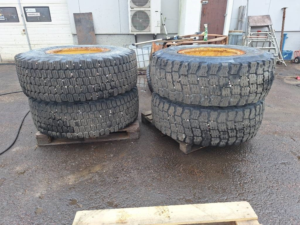 Michelin 17.5R-25 Renkaat 4kpl - Rehv - Ehitusmasinad: pilt 2 Michelin 17.5R-25 Renkaat 4kpl - Rehv - Ehitusmasinad: pilt 2