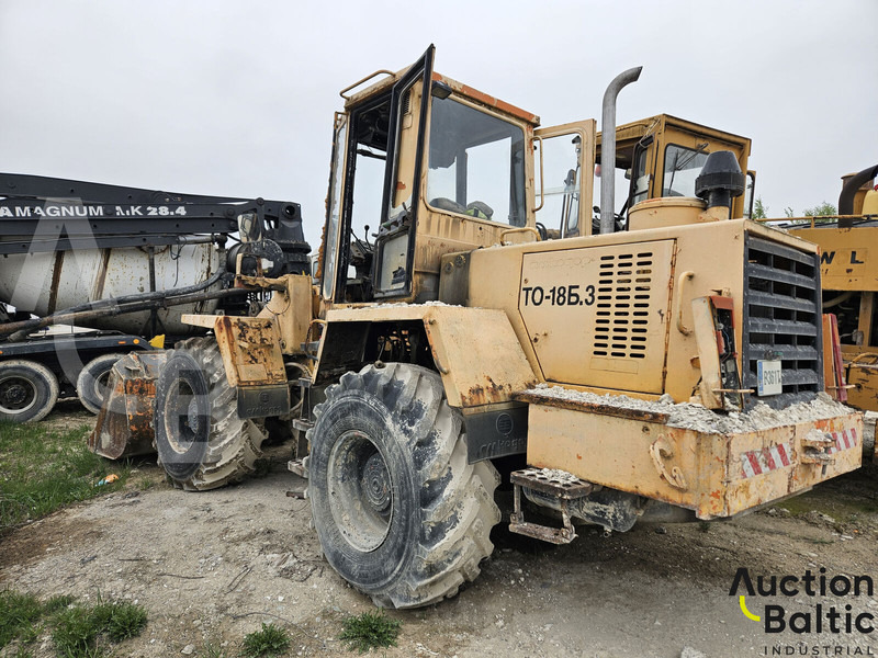 Amkodor TO-18.B3 - Rataslaadur: pilt 3 Amkodor TO-18.B3 - Rataslaadur: pilt 3