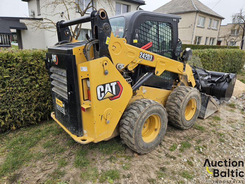 Caterpillar 242 D 3 - Kompaktlaadur: pilt 5 Caterpillar 242 D 3 - Kompaktlaadur: pilt 5