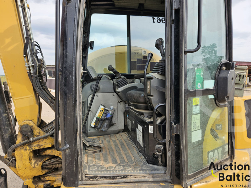 Caterpillar 305.5E2CR - Miniekskavaator: pilt 5 Caterpillar 305.5E2CR - Miniekskavaator: pilt 5