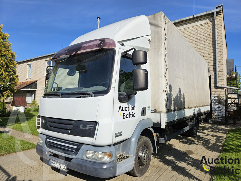 DAF 45.160 - Tent veoauto: pilt 1 DAF 45.160 - Tent veoauto: pilt 1