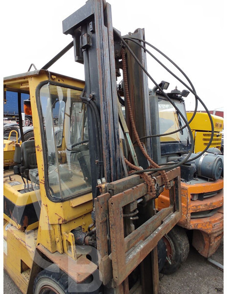 Daewoo D 30 S II - Diiseltõstuk: pilt 4 Daewoo D 30 S II - Diiseltõstuk: pilt 4