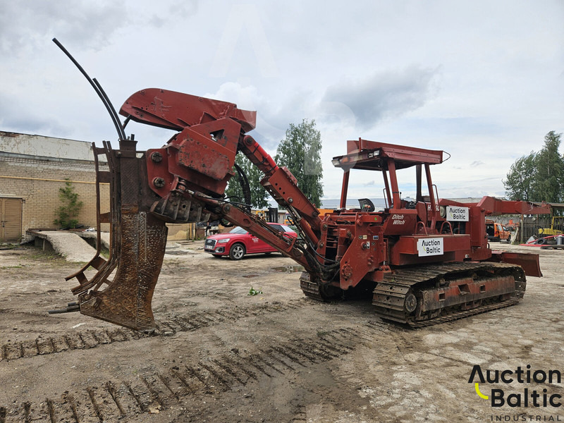 Ditch-Witch Ditch Witch HT 150 - Kraavikaevamismasin: pilt 4 Ditch-Witch Ditch Witch HT 150 - Kraavikaevamismasin: pilt 4