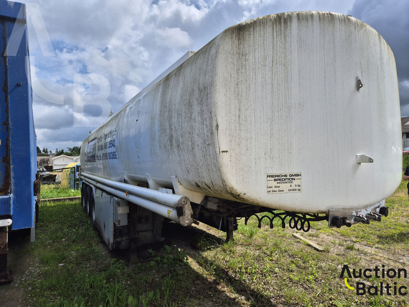 ELLINGHAUS - Tsistern poolhaagis: pilt 3 ELLINGHAUS - Tsistern poolhaagis: pilt 3