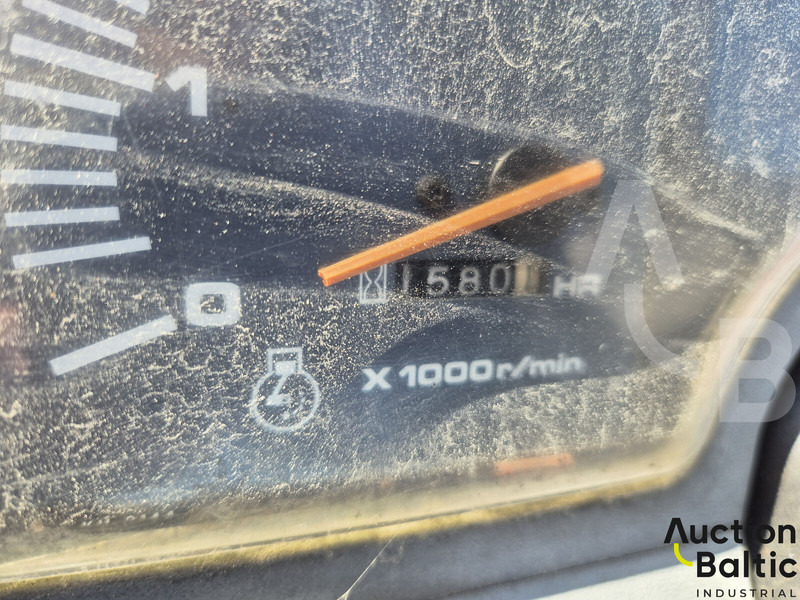 Hitachi CTX20 - Traktor: pilt 5 Hitachi CTX20 - Traktor: pilt 5