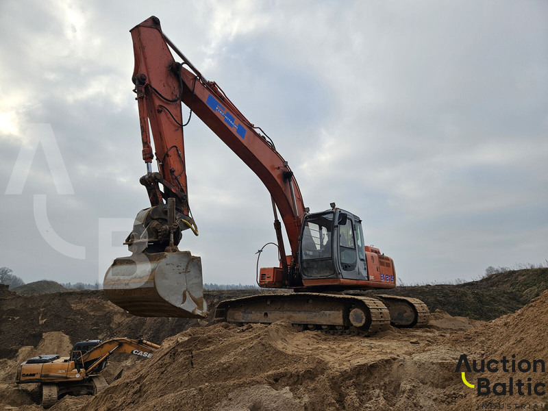 Hitachi EX 215 - Lintekskavaator: pilt 5 Hitachi EX 215 - Lintekskavaator: pilt 5