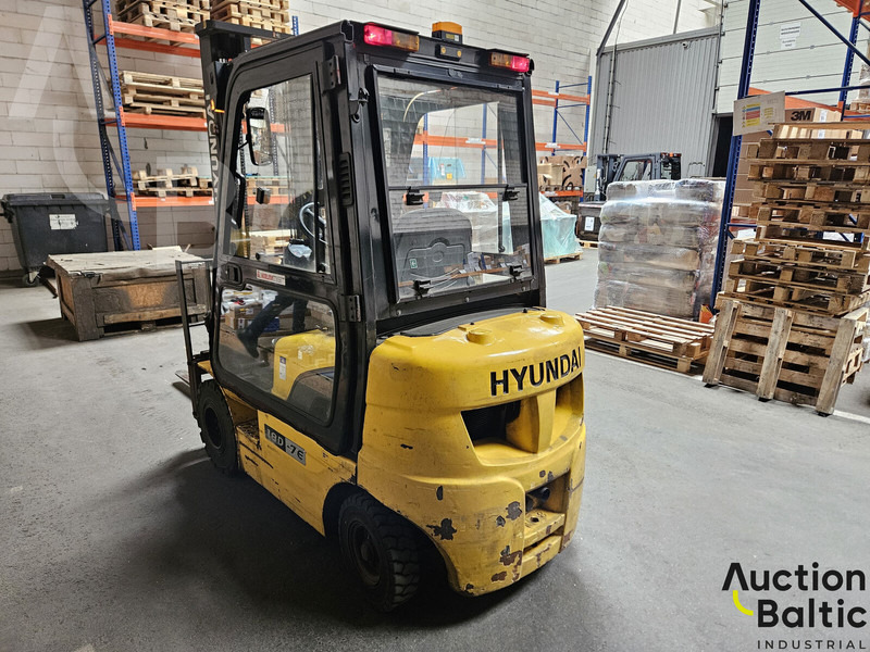 Hyundai 18D-7E - Diiseltõstuk: pilt 4 Hyundai 18D-7E - Diiseltõstuk: pilt 4