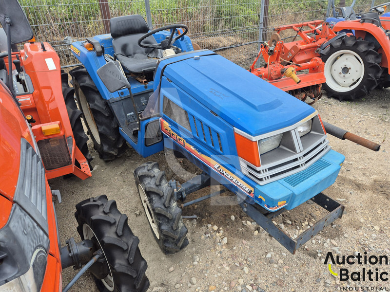 Iseki TU 200 - Traktor: pilt 2 Iseki TU 200 - Traktor: pilt 2