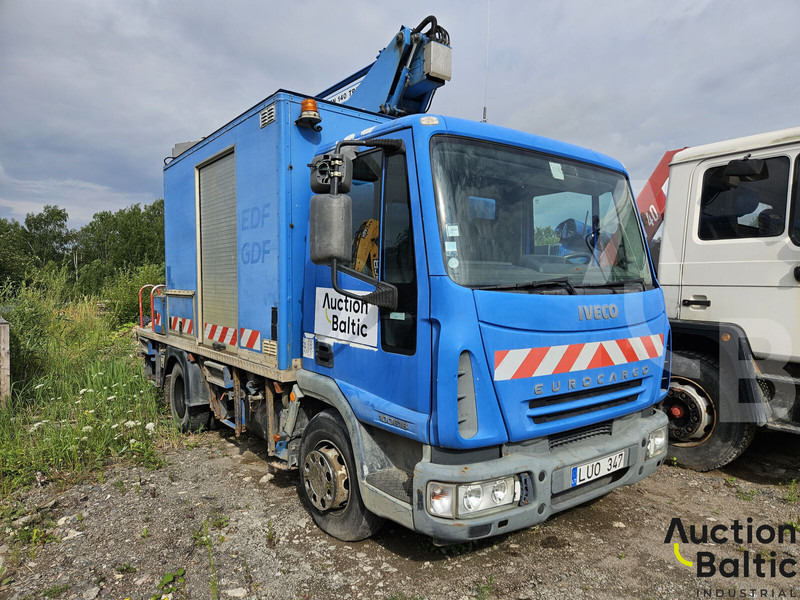 Iveco 100E 18 - Veoautolt tõusev platvorm: pilt 2 Iveco 100E 18 - Veoautolt tõusev platvorm: pilt 2