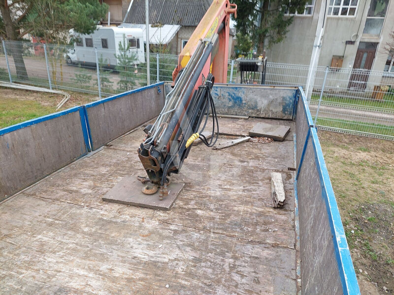 Madelveok/ Platvormveok, Kraanaga veoauto Iveco 180E18: pilt 10