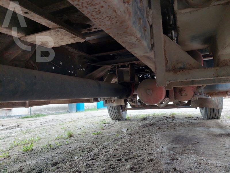 Madelveok/ Platvormveok, Kraanaga veoauto Iveco 180E18: pilt 9