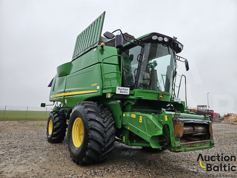 John Deere S 690 i - Kombain: pilt 1 John Deere S 690 i - Kombain: pilt 1