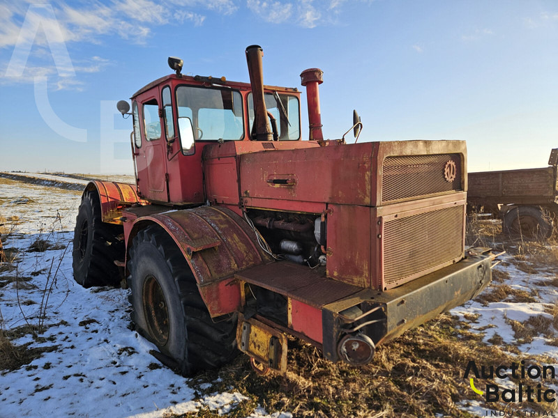 KIROVETS K-700 - Traktor: pilt 1 KIROVETS K-700 - Traktor: pilt 1