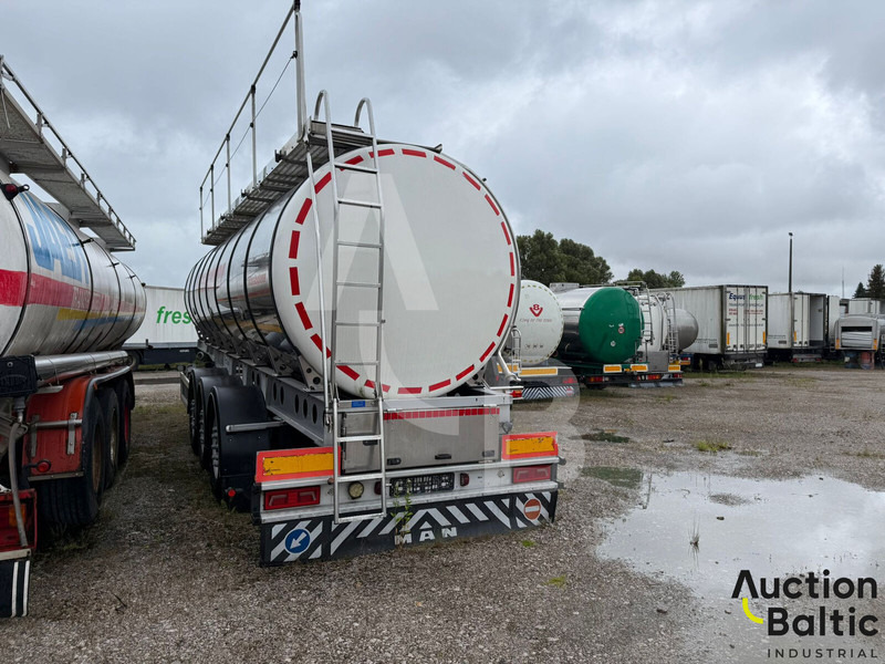 Kässbohrer Tank - Tsistern poolhaagis: pilt 5 Kässbohrer Tank - Tsistern poolhaagis: pilt 5