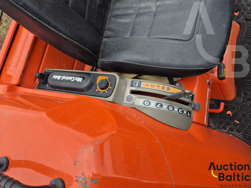 Traktor Kubota GL 240: pilt 9 Traktor Kubota GL 240: pilt 9