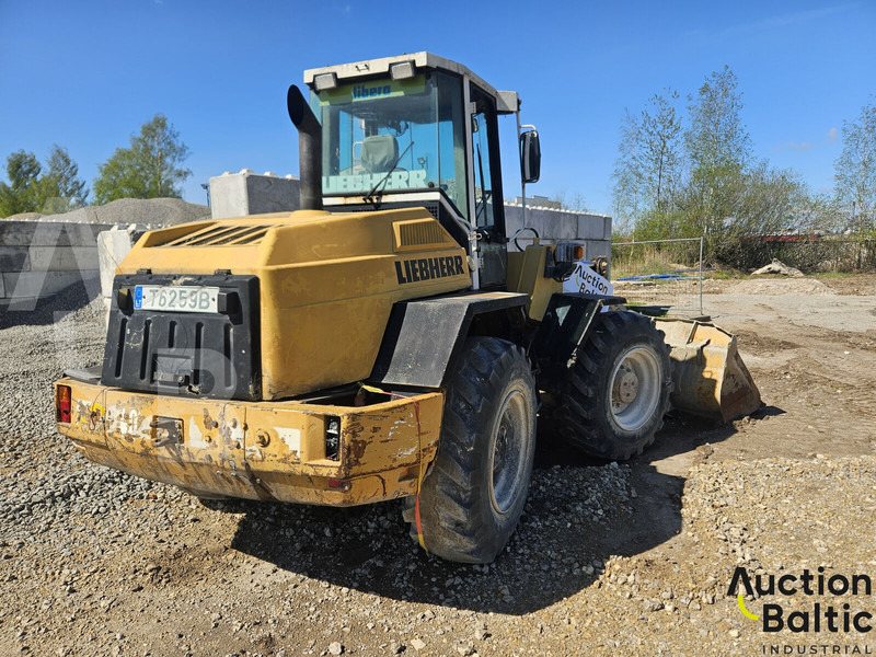 Liebherr L 512 - Rataslaadur: pilt 4 Liebherr L 512 - Rataslaadur: pilt 4