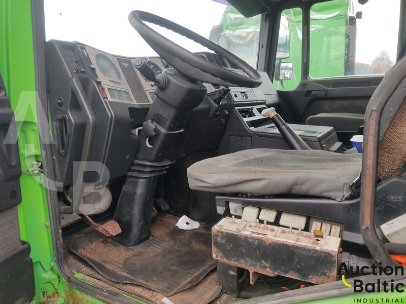 MAN 18.284 - Nöörtõstukiga veoauto: pilt 5 MAN 18.284 - Nöörtõstukiga veoauto: pilt 5