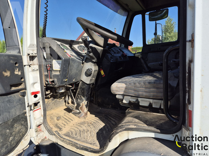 MAN L87PP18K10C - Treilerveoauto, Kraanaga veoauto: pilt 5 MAN L87PP18K10C - Treilerveoauto, Kraanaga veoauto: pilt 5