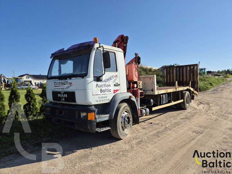 MAN L87PP18K10C - Treilerveoauto, Kraanaga veoauto: pilt 1 MAN L87PP18K10C - Treilerveoauto, Kraanaga veoauto: pilt 1