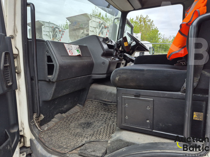 MAN TGM15.250 4X2 BL - Tänavapühkimismasin: pilt 5 MAN TGM15.250 4X2 BL - Tänavapühkimismasin: pilt 5