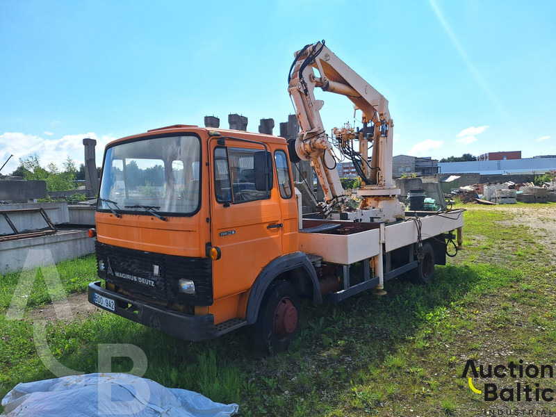 Magirus 130 M 8 - Madelveok/ Platvormveok, Kraanaga veoauto: pilt 2 Magirus 130 M 8 - Madelveok/ Platvormveok, Kraanaga veoauto: pilt 2
