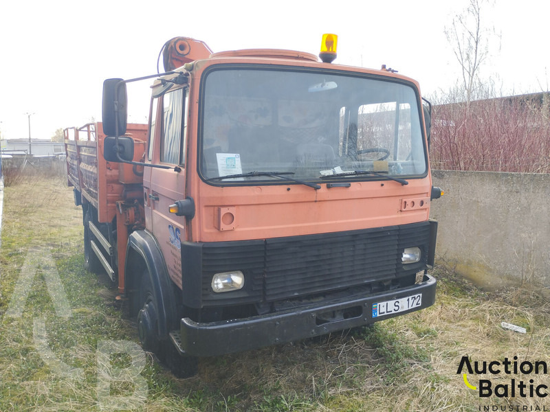 Magirus 168 M 11 - Kallurauto, Kraanaga veoauto: pilt 2 Magirus 168 M 11 - Kallurauto, Kraanaga veoauto: pilt 2
