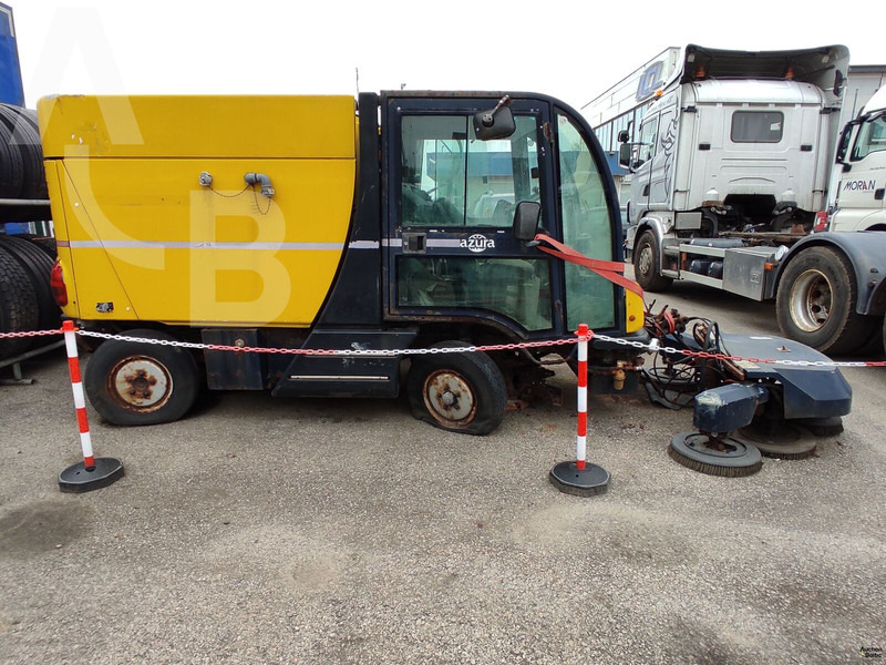 Mathieu Azura - Tänavapühkimismasin: pilt 4 Mathieu Azura - Tänavapühkimismasin: pilt 4