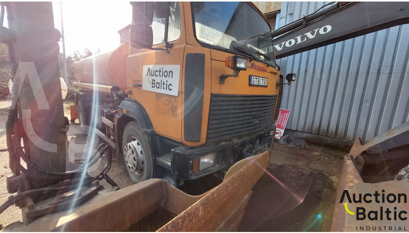 Maz 533731 - Tsisternauto: pilt 2 Maz 533731 - Tsisternauto: pilt 2