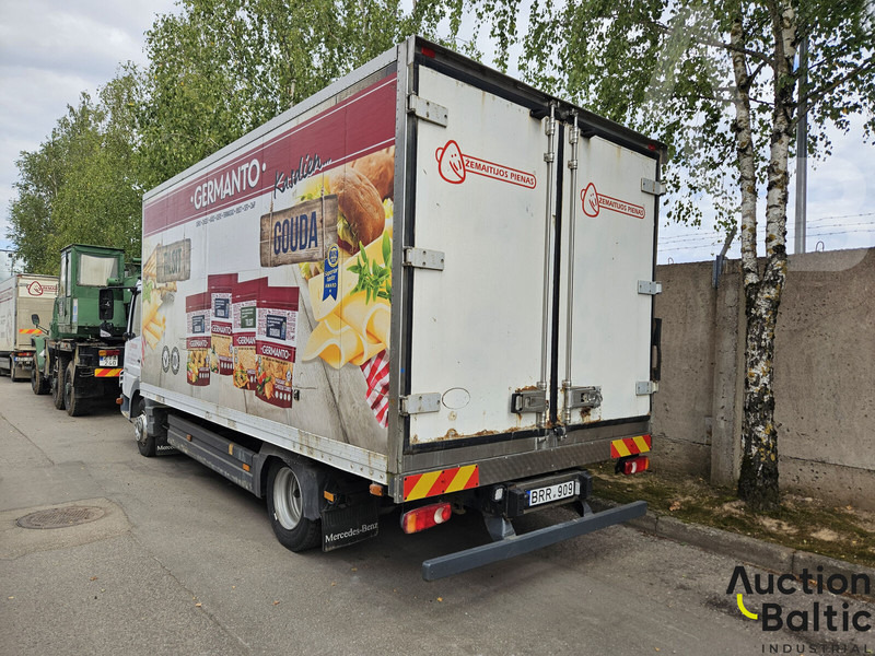 Mercedes-Benz 1018 - Külmutiga veoauto: pilt 3 Mercedes-Benz 1018 - Külmutiga veoauto: pilt 3