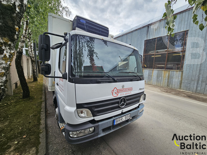 Mercedes-Benz 1018 - Külmutiga veoauto: pilt 2 Mercedes-Benz 1018 - Külmutiga veoauto: pilt 2