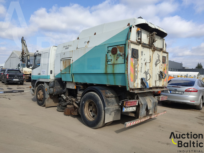 Mercedes-Benz 1517 - Tänavapühkimismasin: pilt 4 Mercedes-Benz 1517 - Tänavapühkimismasin: pilt 4