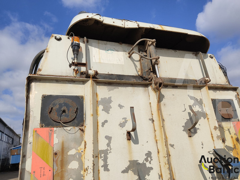 Mercedes-Benz 1517 - Tänavapühkimismasin: pilt 5 Mercedes-Benz 1517 - Tänavapühkimismasin: pilt 5