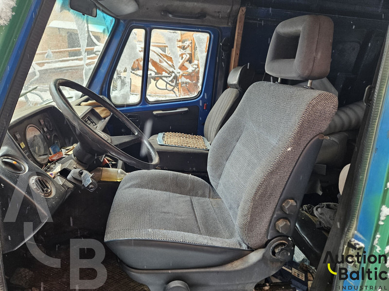 Mercedes-Benz 207D - Väike kaubik: pilt 5 Mercedes-Benz 207D - Väike kaubik: pilt 5