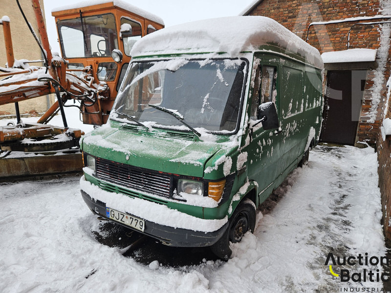 Mercedes-Benz 207D - Väike kaubik: pilt 1 Mercedes-Benz 207D - Väike kaubik: pilt 1