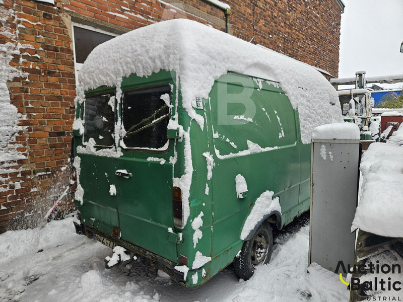 Mercedes-Benz 207D - Väike kaubik: pilt 3 Mercedes-Benz 207D - Väike kaubik: pilt 3