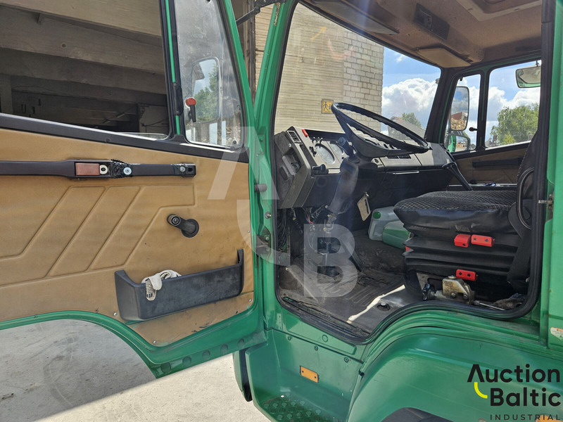 Mercedes-Benz 914 - Kallurauto: pilt 5 Mercedes-Benz 914 - Kallurauto: pilt 5