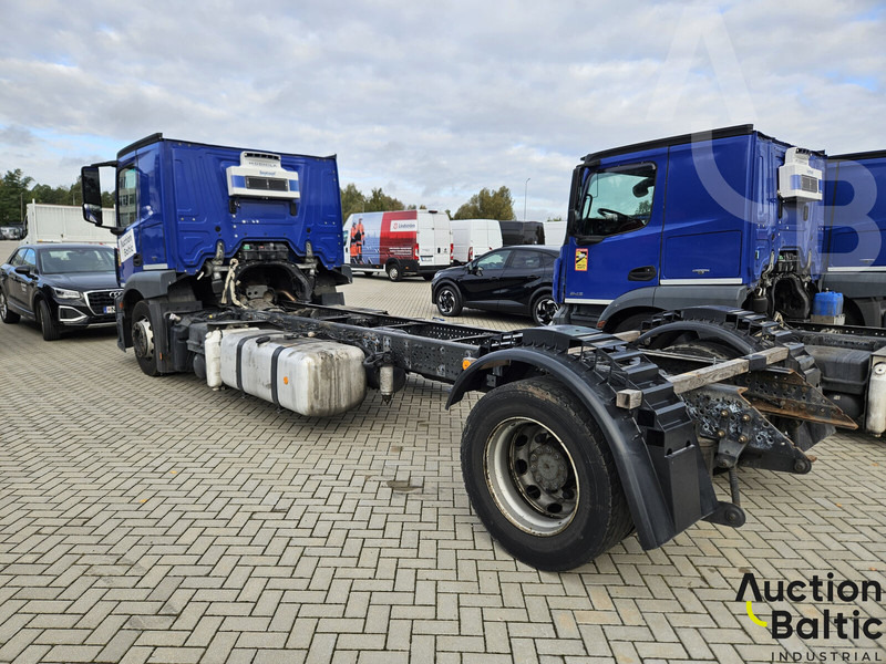 Mercedes-Benz Actros 1843 - Kabiinišassiiga veoauto: pilt 4 Mercedes-Benz Actros 1843 - Kabiinišassiiga veoauto: pilt 4